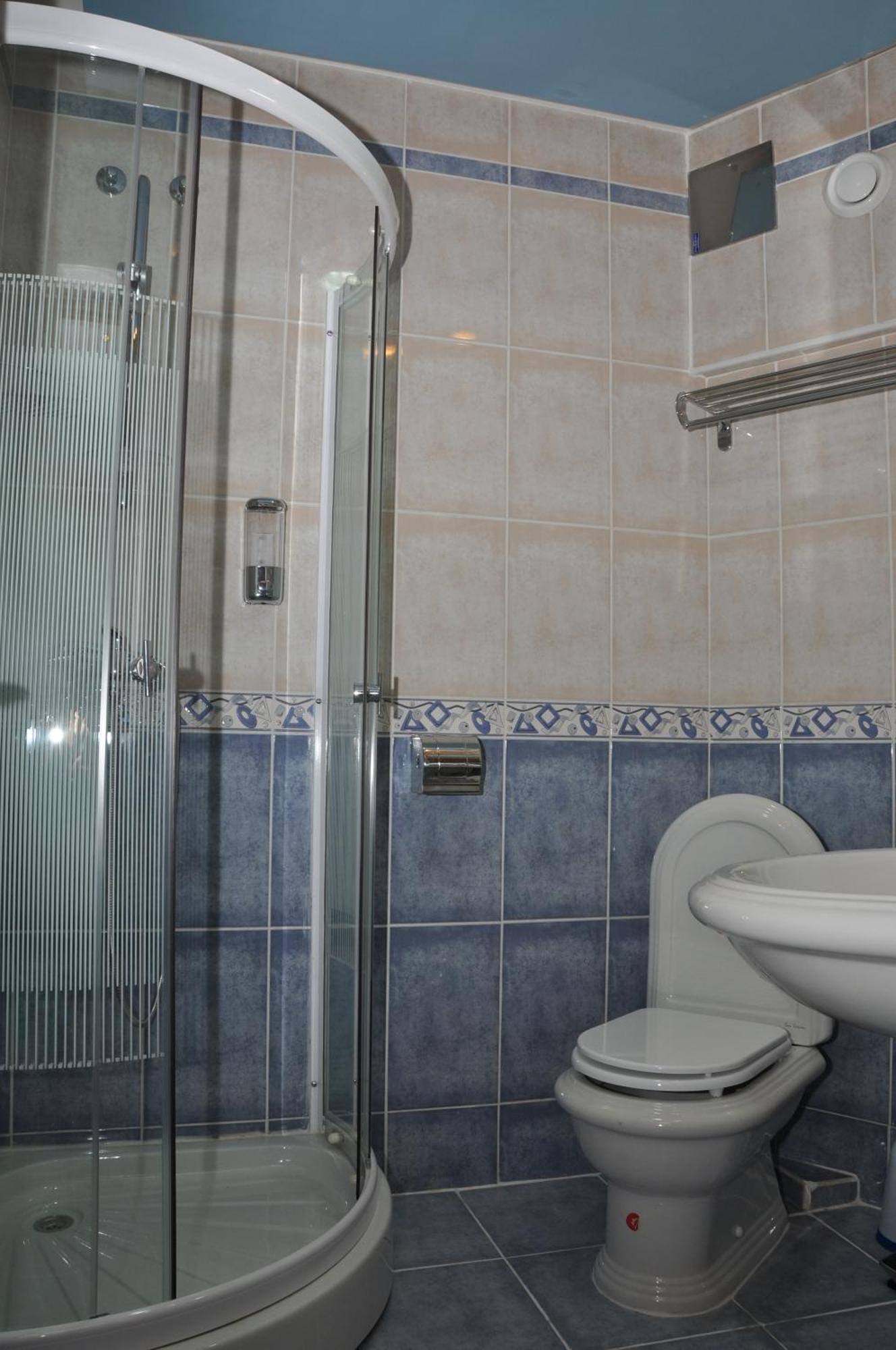 Hotel Botika Kraljevo Bagian luar foto