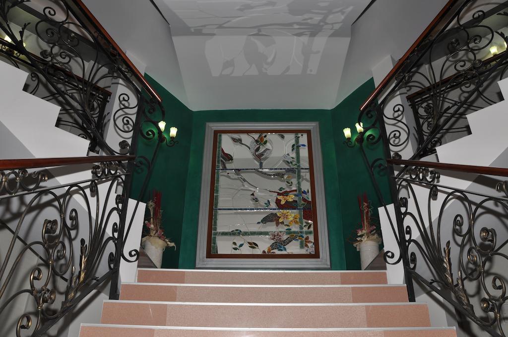 Hotel Botika Kraljevo Bagian luar foto